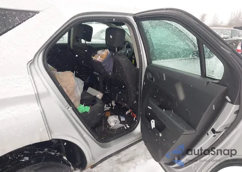 2016 Chevrolet Equinox Ls z USA, uszkodzony, nr VIN 2GNFLEEKXG6176765